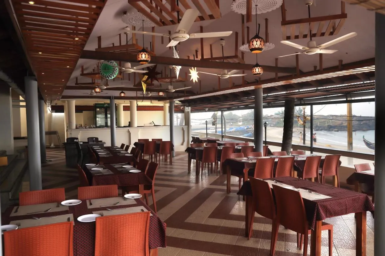 Hotel Searock Beach Resort Ковалам