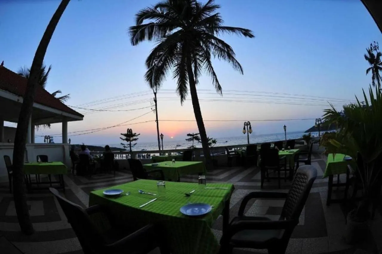 ***  Hotel Searock Beach Resort Kovalam Hindistan