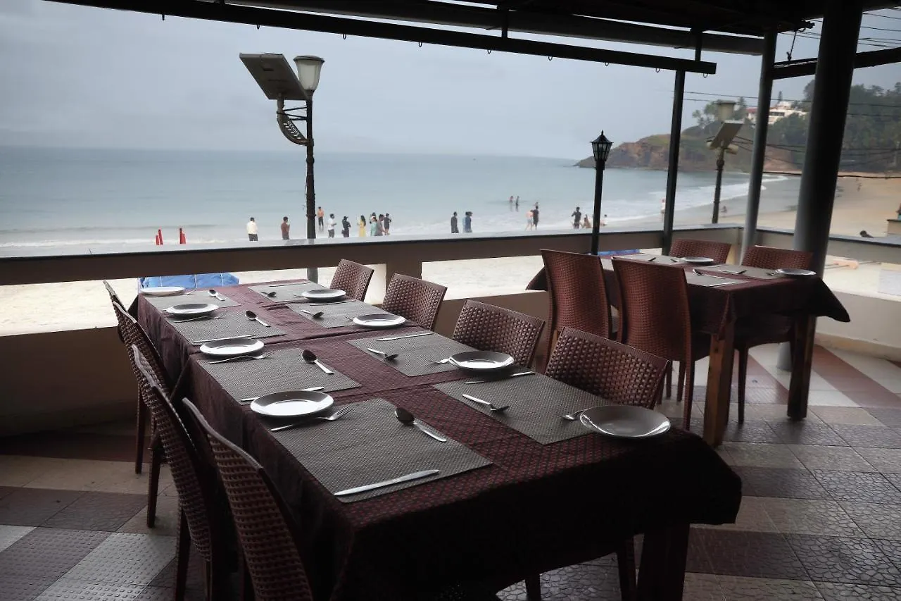 Hotel Searock Beach Resort Kovalam 3*,